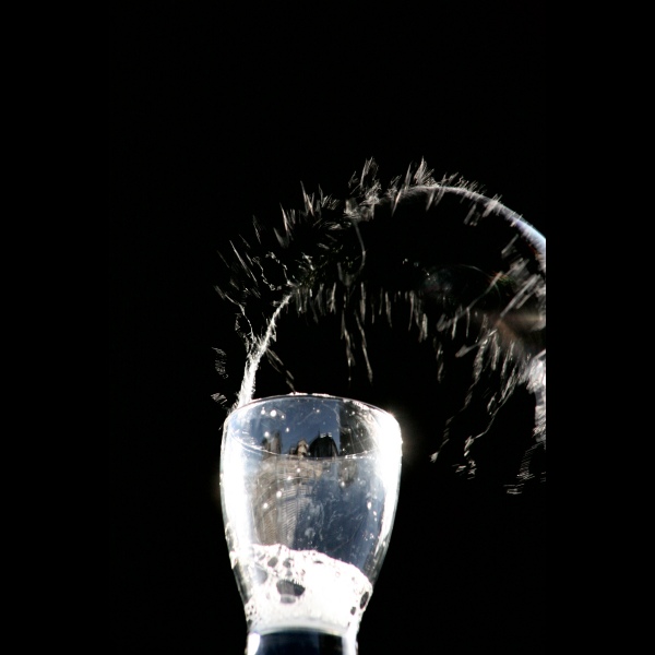 V{12